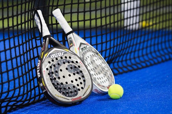 Comment pratiquer le padel dans les meilleures conditions ?