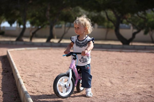 Draisienne pour enfants : avantages, guide d'usage et critères de choix