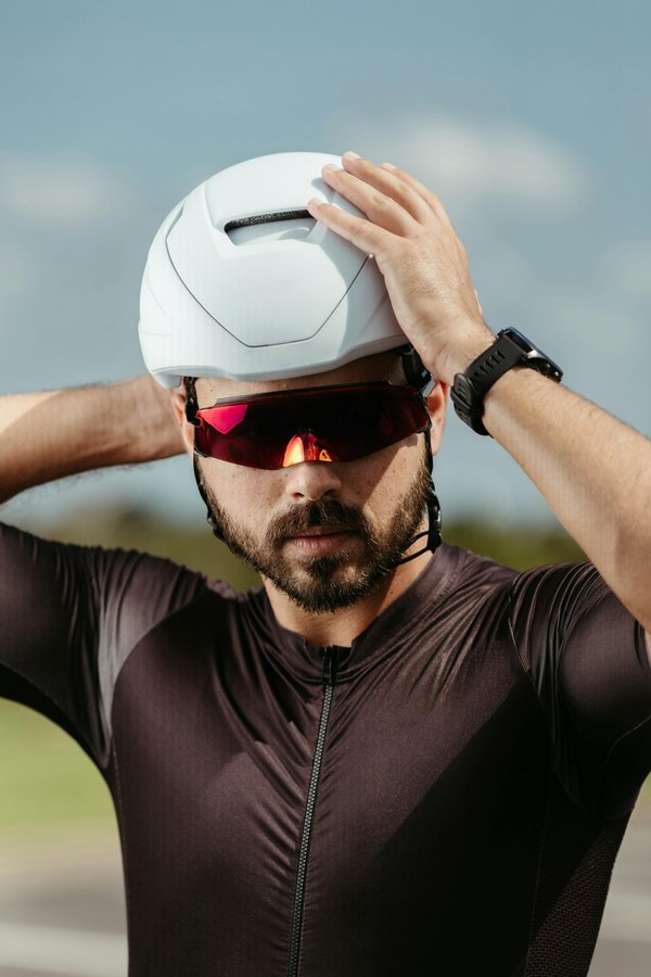 Casque vélo professionnel : un équipement incontournable pour les cyclistes